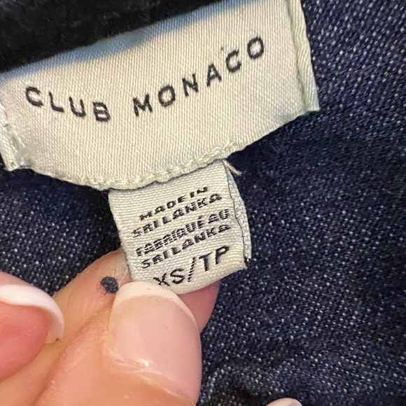 🎉HP🎉 Denim long sleeve shirt - Picture 2 of 5